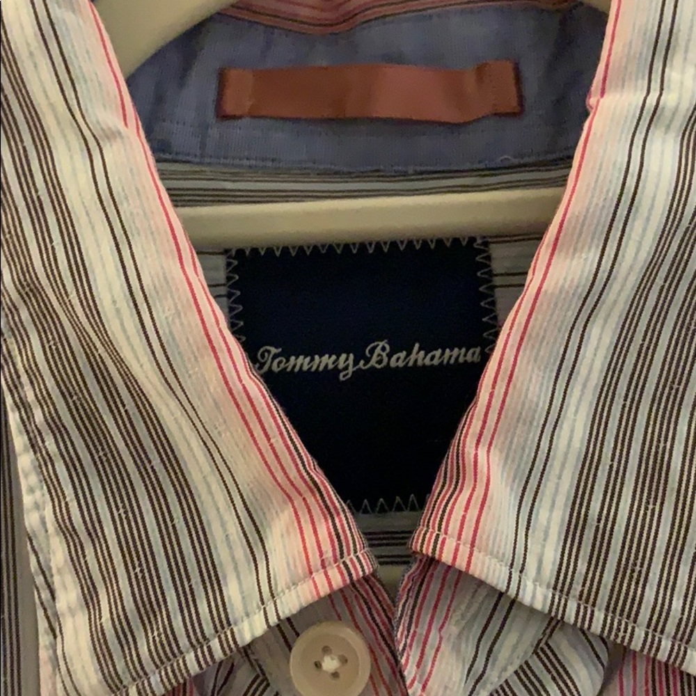 Tommy Bahama Men’s - Picture 2 of 3